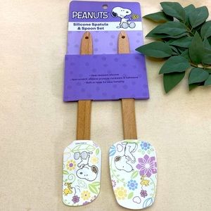 Snoopy Peanuts spatula set NWT!